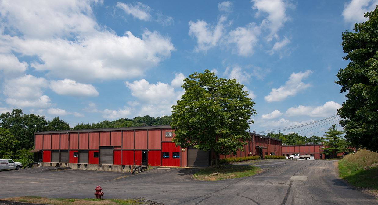 705 Plum Industrial Court