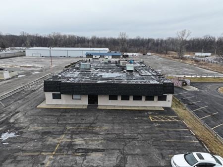 Preview of Office space for Sale at 1260 W Alexis Rd