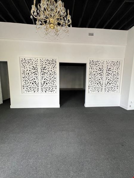 Preview of commercial space at 514 Broadway St