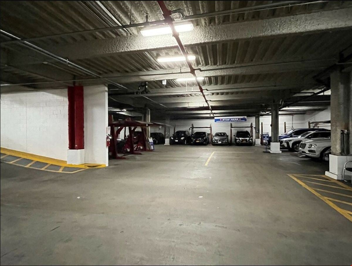 Walk Up Second Floor Medical Office Retail Store 850 Square Feet ...