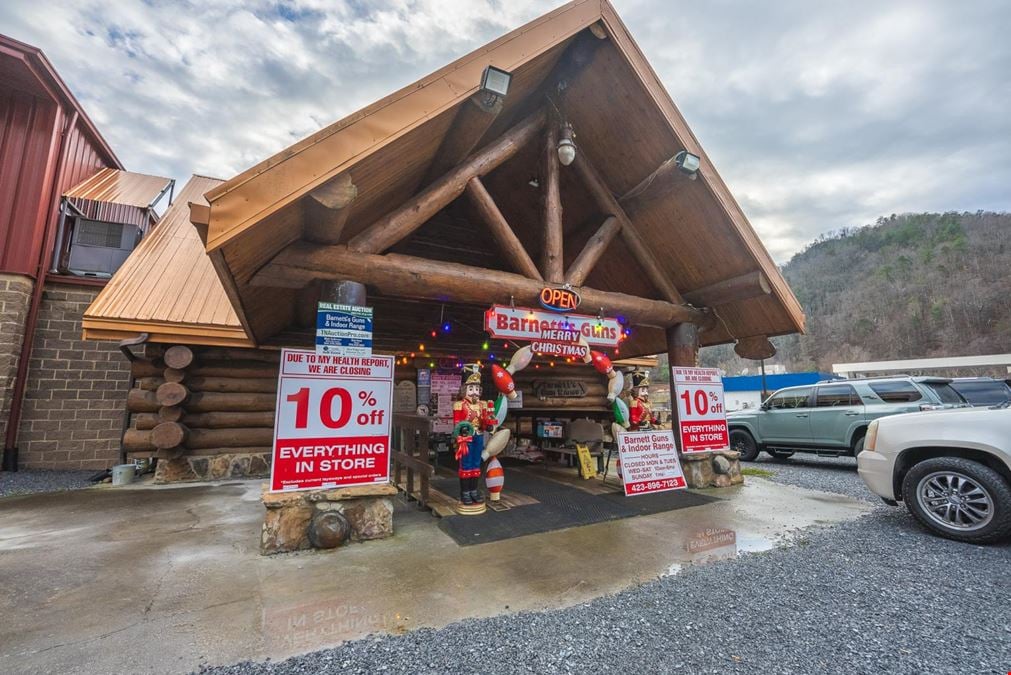 Barnett's Guns & Indoor Range