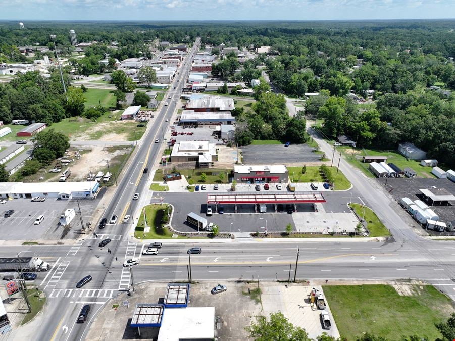 406 S Waukesha, Bonifay FL