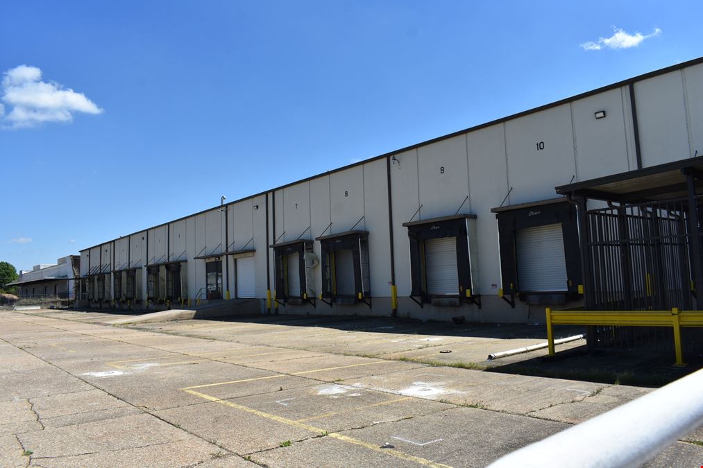 3255 Thomason Ave. - 176,000 +/- SF Warehouse & 7.2 Acres
