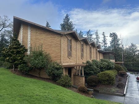 Preview of Office space for Rent at 20390 Willamette Dr