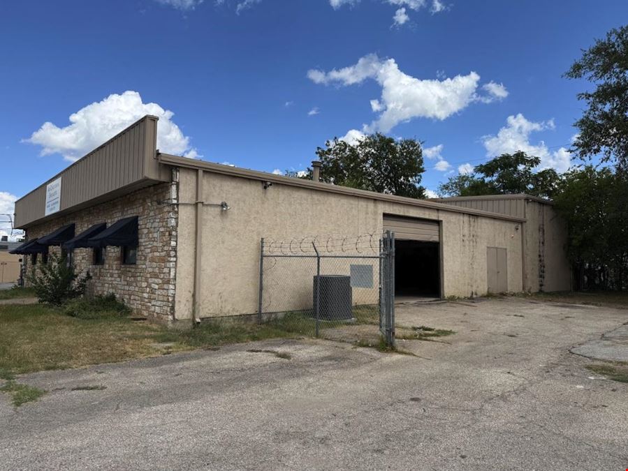 6733 Burnet Lane