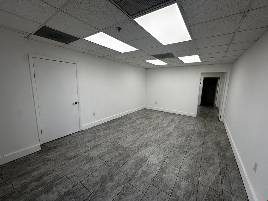 8760 NW 99th Street