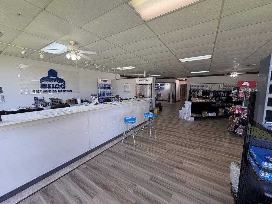 Freestanding ~ Income Producing Showroom / Warehouse