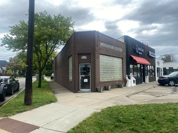 Preview of Retail space for Rent at 33788 Woodward Ave