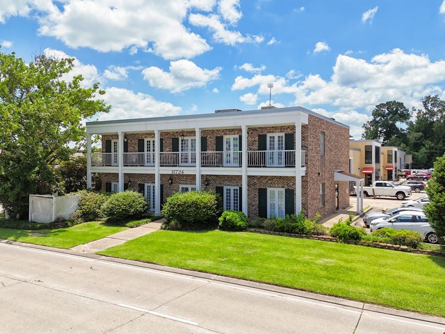 Fully Occupied Multi-Tenant Industrial / Office Investment on Industriplex Blvd