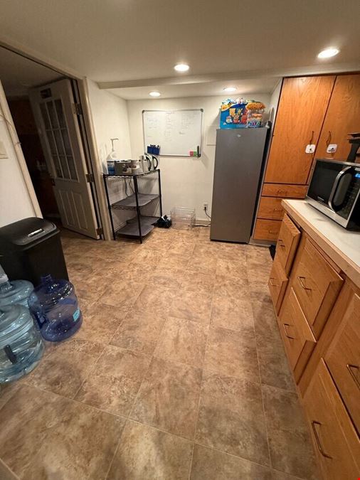 1105 Taylorsville Rd