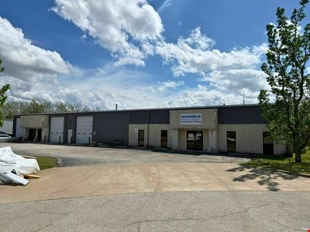 Preview of Industrial space for Rent at 4648–4658 W Pfeiffer Ct.