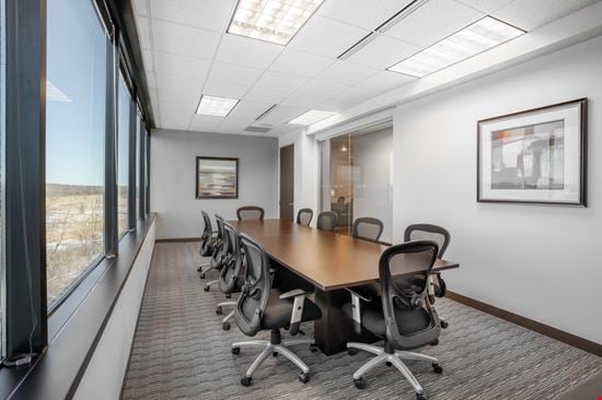 Regus - Waukesha –