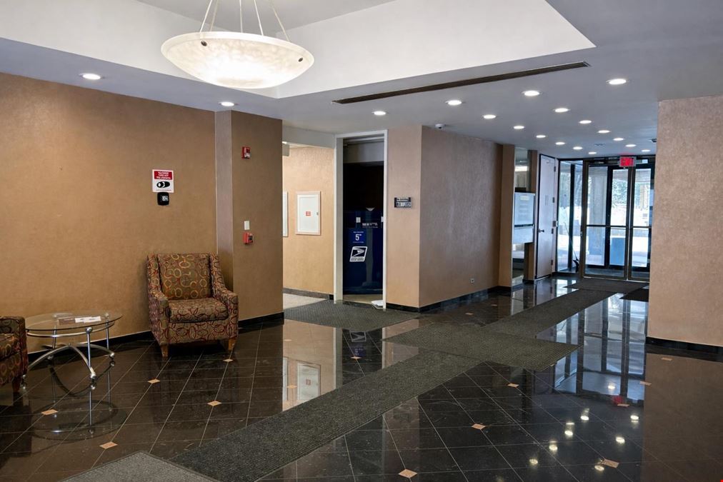 Westgate Plaza Building