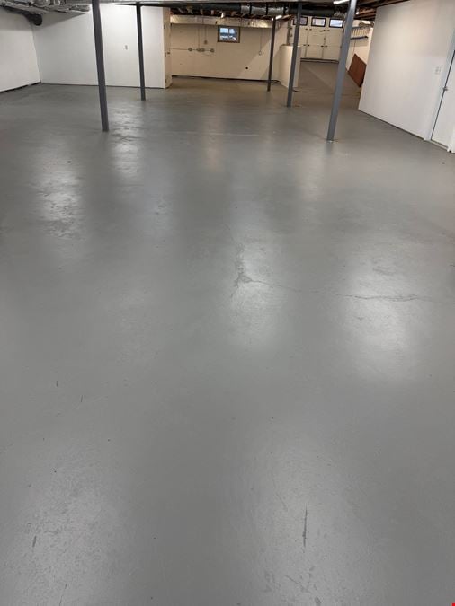 117 Mount Pleasant Road (Route 6), Unit 2, Newtown, CT