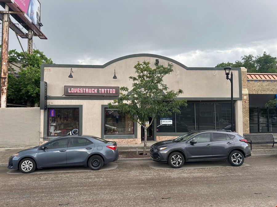 2260 S Broadway 