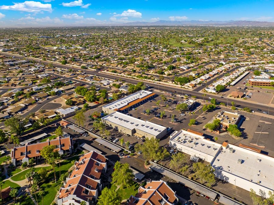 Fiesta Palms II Shopping Center