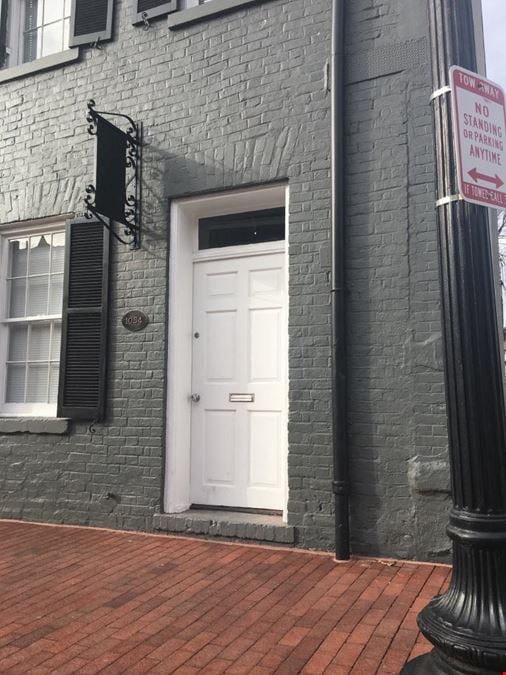 Caton's Walk (1046-1054 Potomac Street NW & 1025-1034 33rd Street NW)