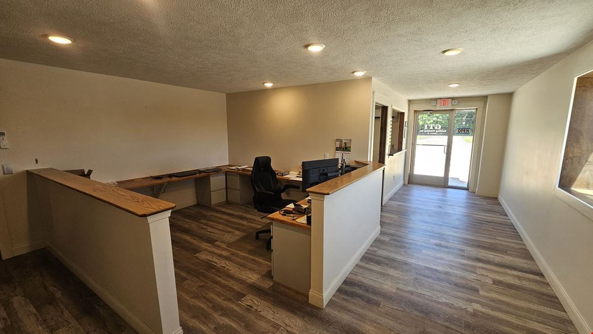 1347 W Britton