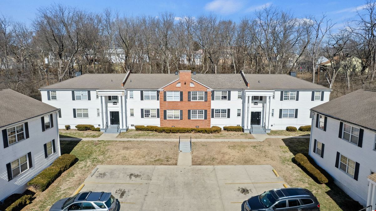 Plaza Hill Manor