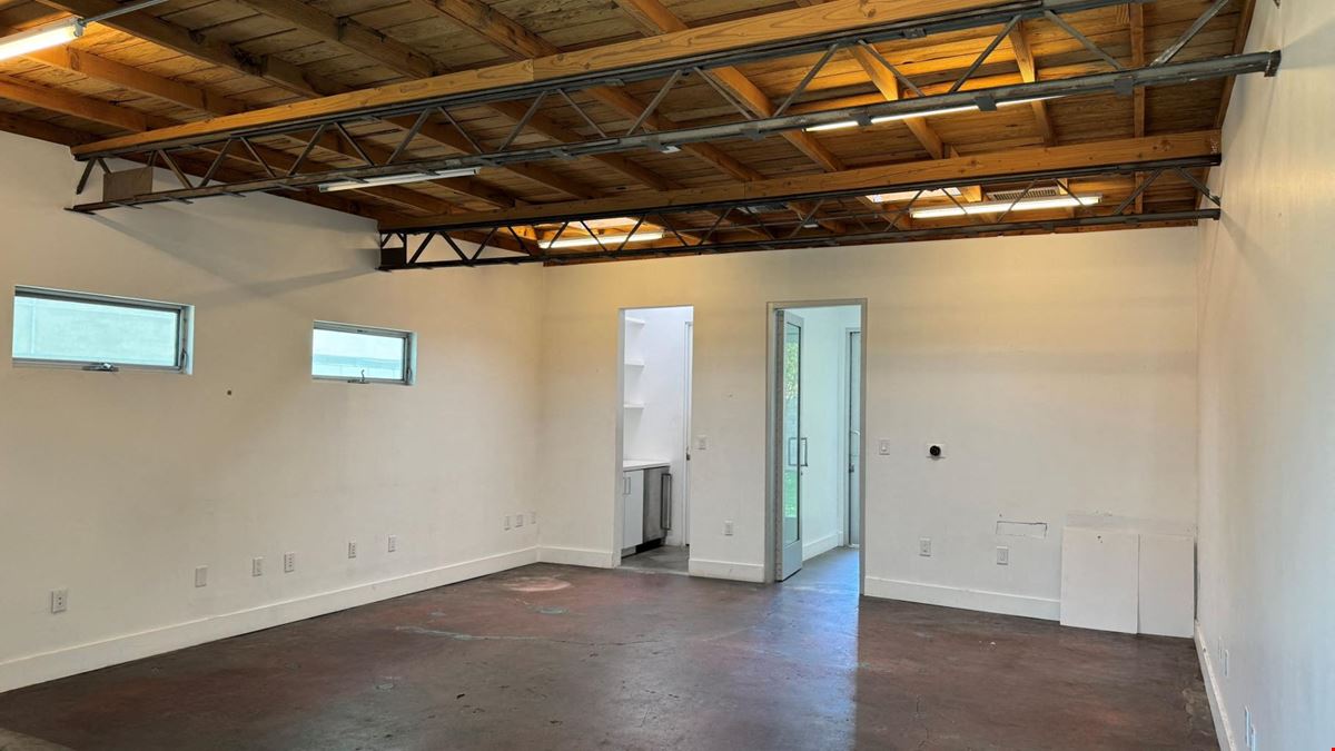 1632 Aviation Blvd