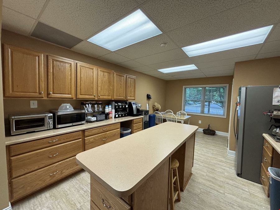 306 Kings Highway South