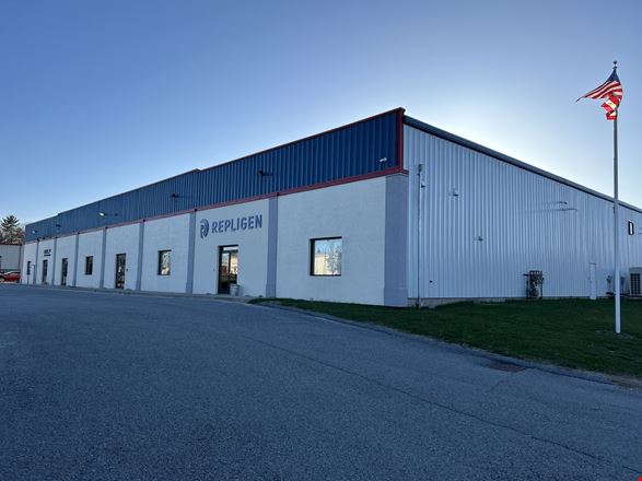 Preview of Retail space for Rent at 440 Washington St