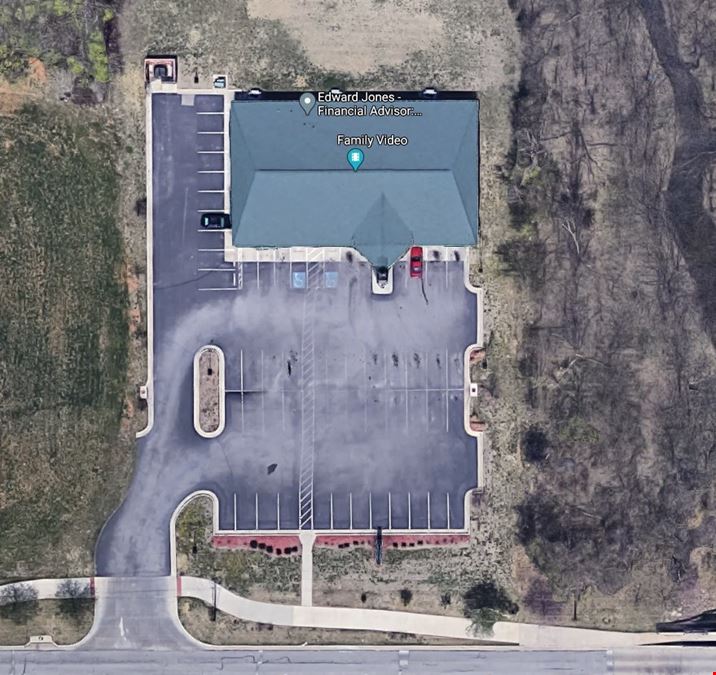 818 E. Meadowlark Rd.