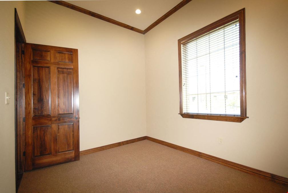 9300 John Hickman Pkwy #604