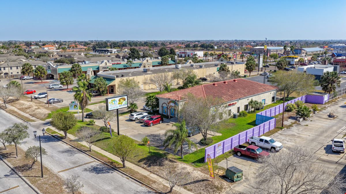 Paseo Plaza Blvd