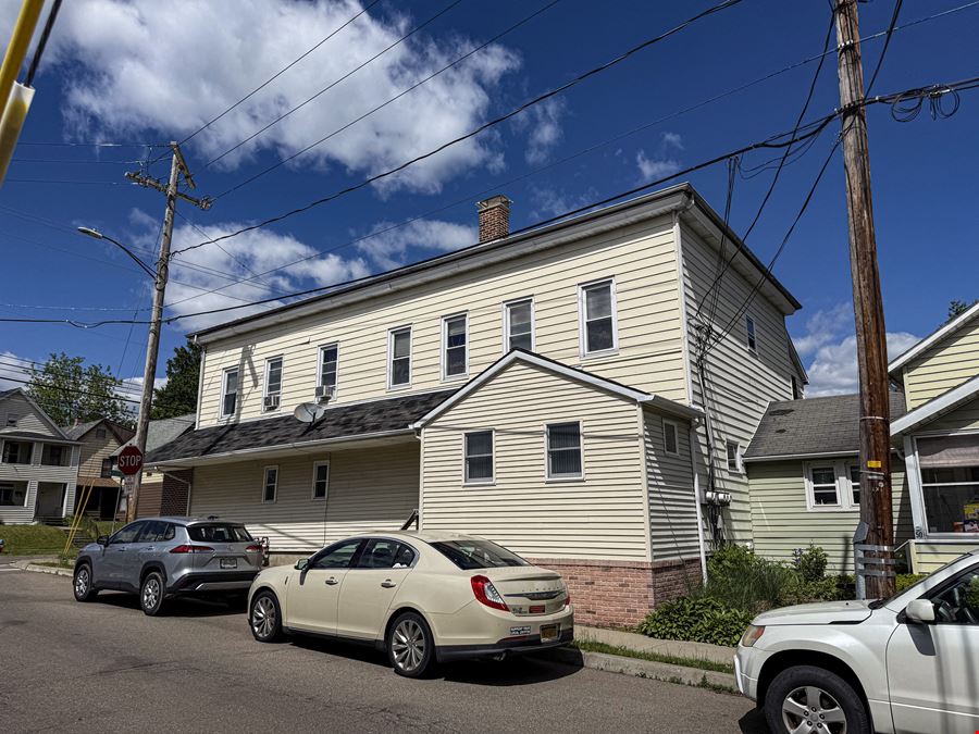 288 Robinson Street