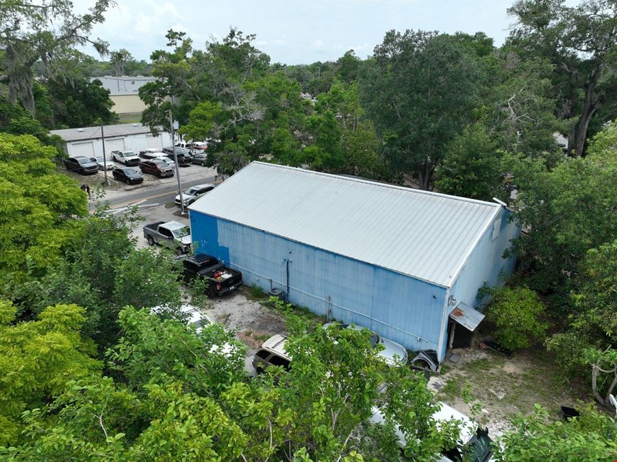 831 Robinson Ave
