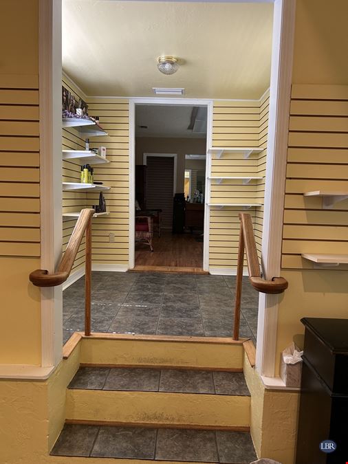 141 N Orlando Ave
