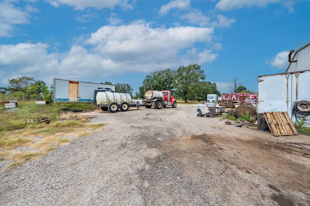 Fertilizer Manufacturer for Sale in Lindale, TX