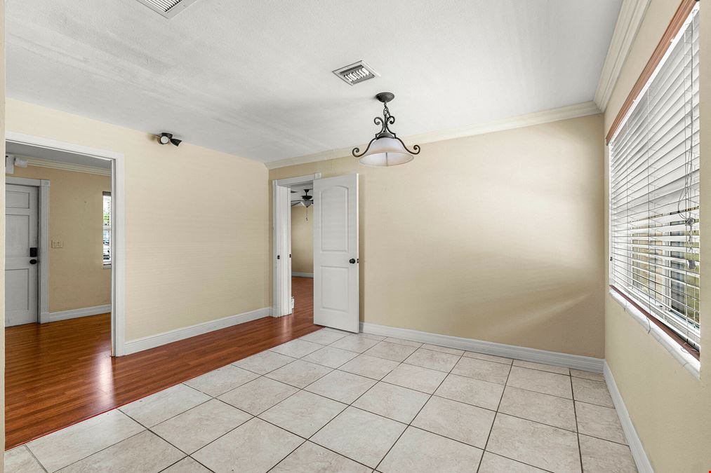 2637 West Way