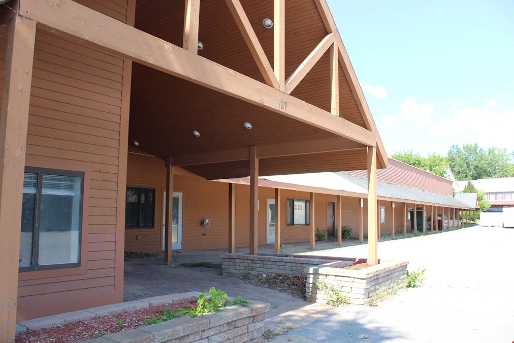 427 Margaret St