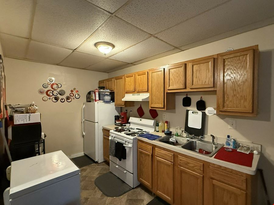 Lenox Point Apartments