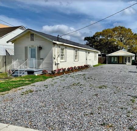 Preview of Office space for Rent at 723 Aurora Avenue