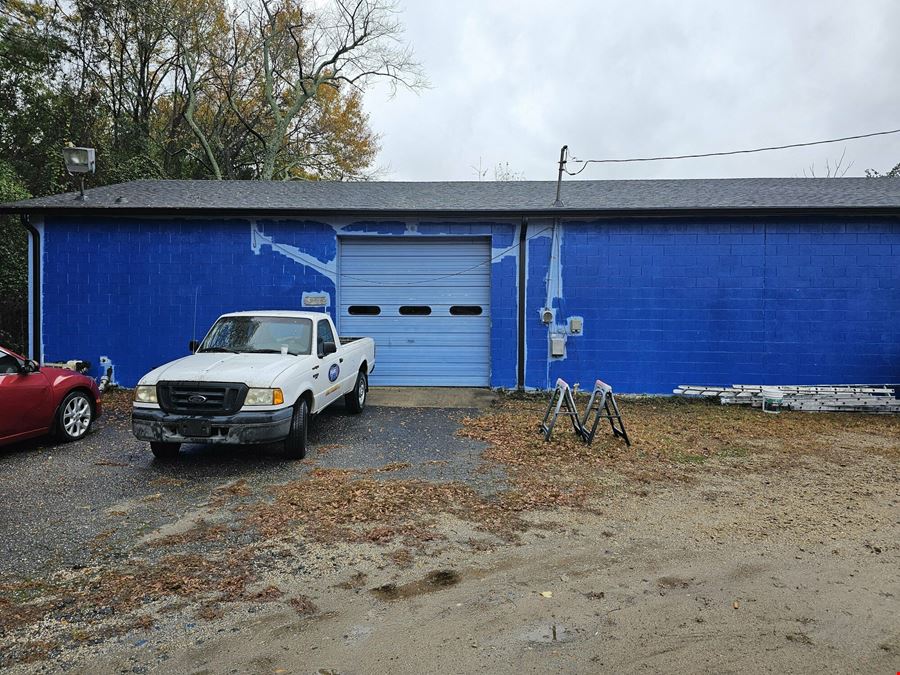 5409 Raeford Road - Building for Lease