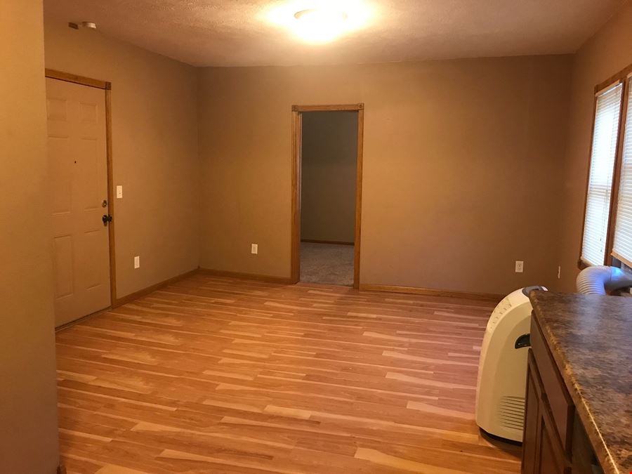 717 W 16th St, Sioux Falls, SD