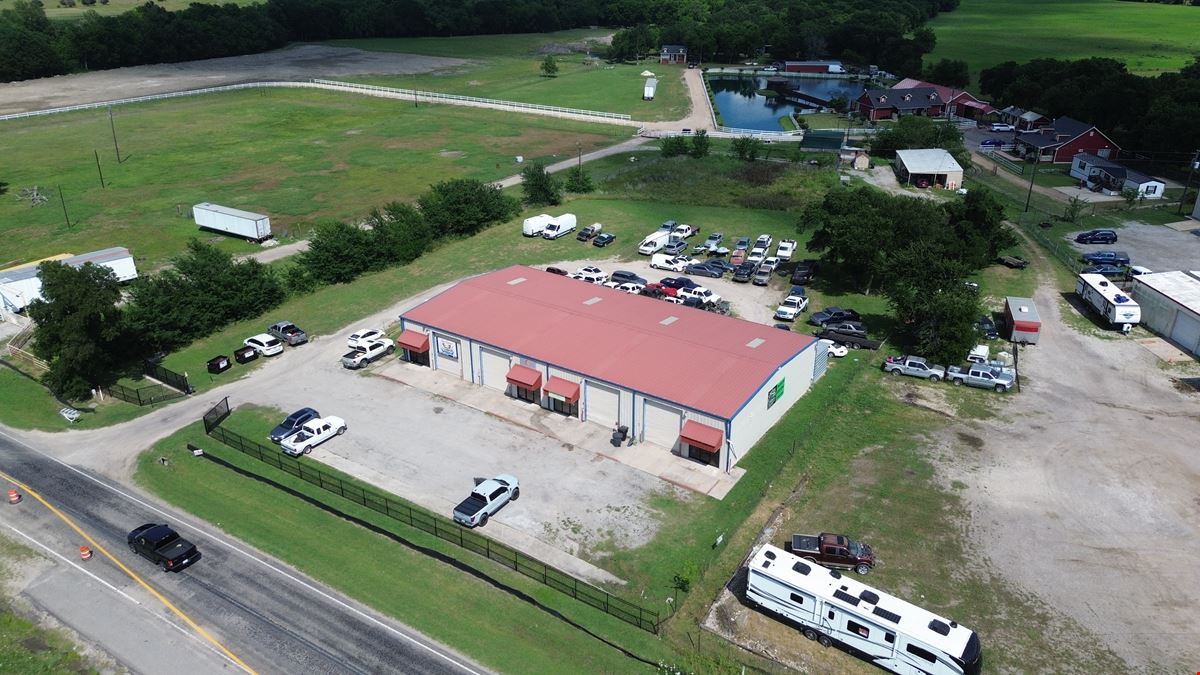 3145 I-30 Frontage Rd