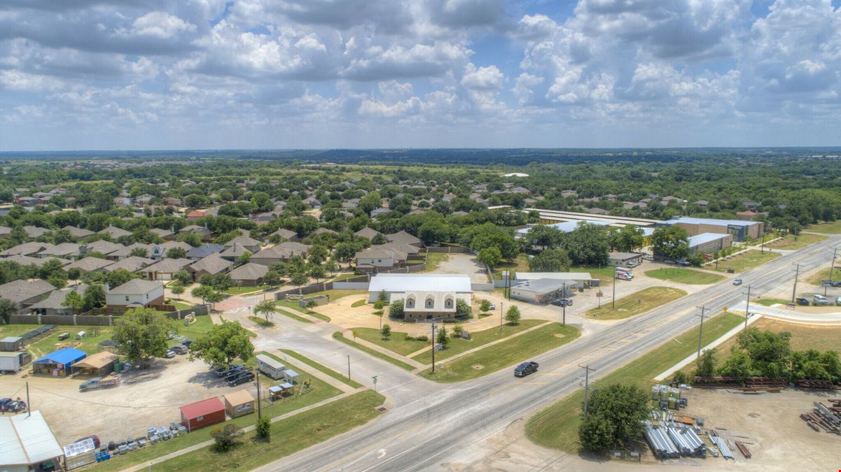 3209 Fort Worth Dr