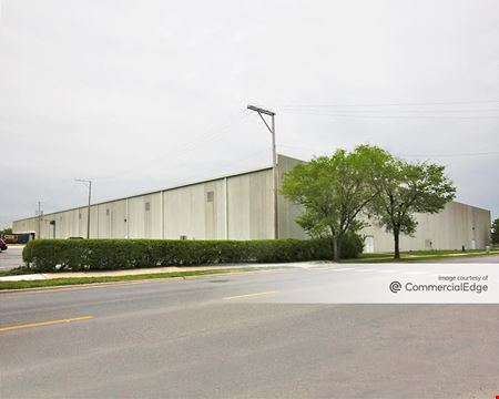 Preview of Industrial space for Sale at 5750 West 51st Street