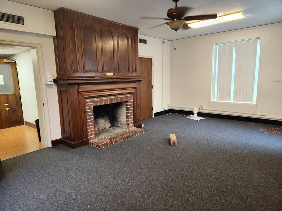 East Cottage at Gillis Campus | Historic Multi-Purpose Building