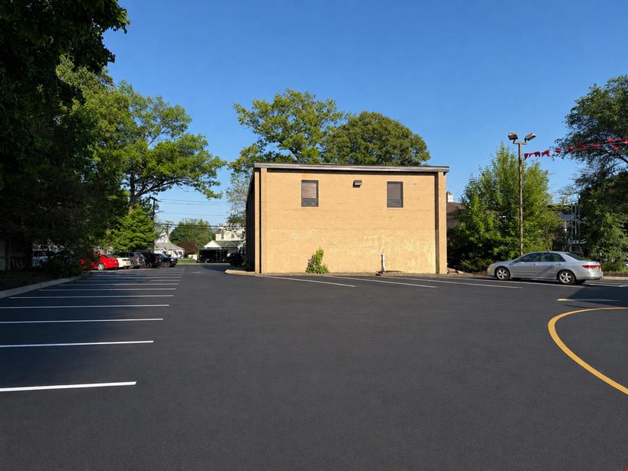 1 Edgewood Avenue