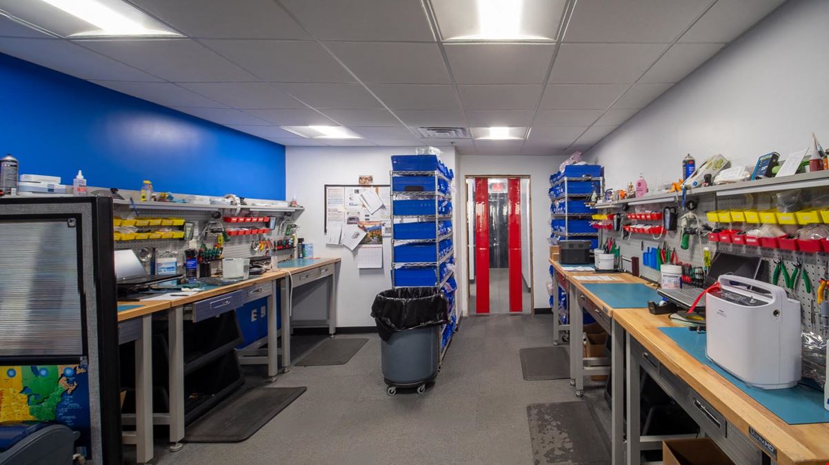 Showroom-Quality Flex Facility | For Sale or Lease