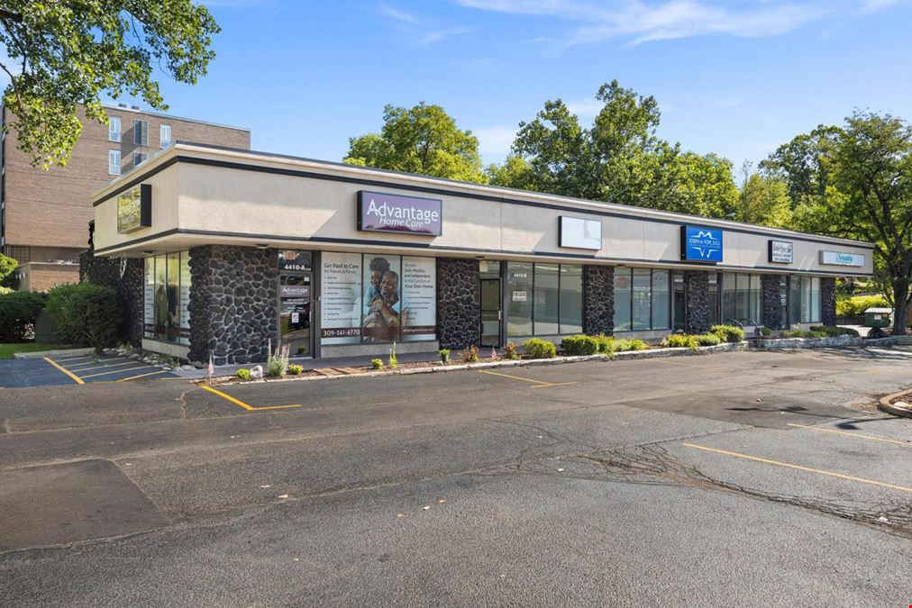 Oak Cliff Park - 21 Unit Shopping Center