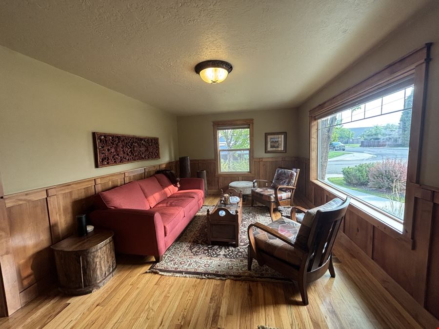 6951 N. Duncan Ln.