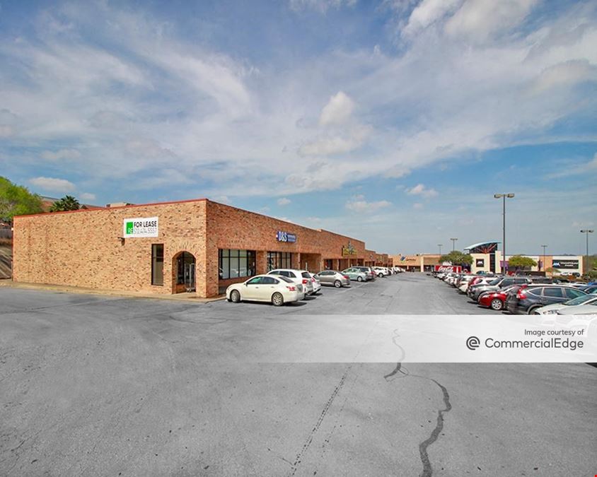 Cannon West Shopping Center
