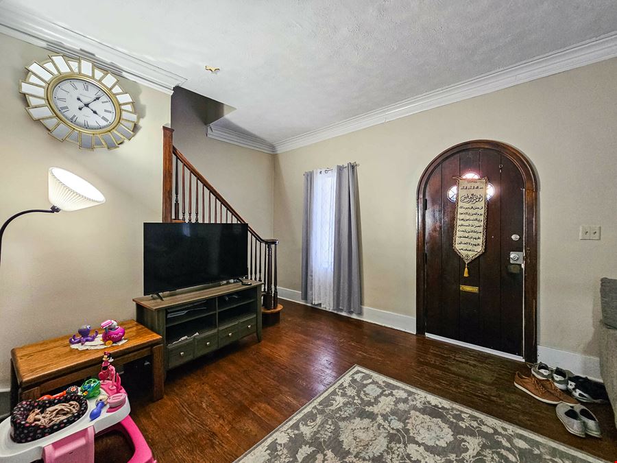 Casa Linda Townhomes