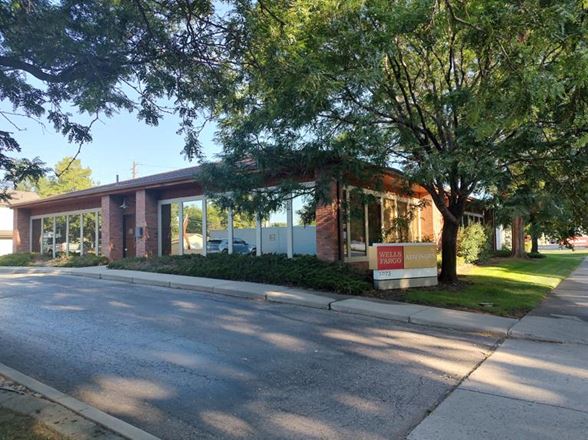 Preview of Office space for Sale at 1073 N Lincoln Ave